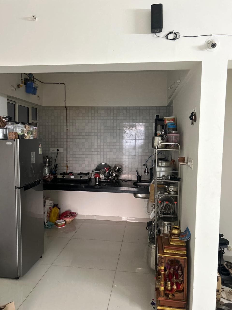 2 BHK Unfurnished Flat in Paranjape Trident Towers