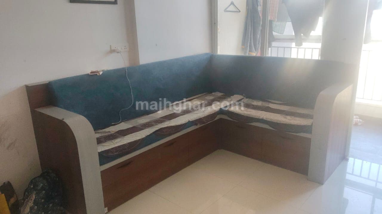 1 BHK Semi furnished flat