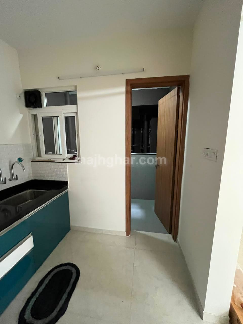 2 BHK SEMI-FURNISHED FLAT FOR RENT in kharadi